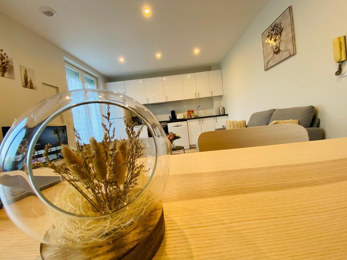 Cozy Appart' A Deux Pas De La Gare - Cozy Houses Palaiseau Exterior foto
